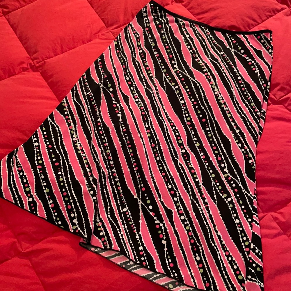 ❣️Black, white, pink & green skirt❣️